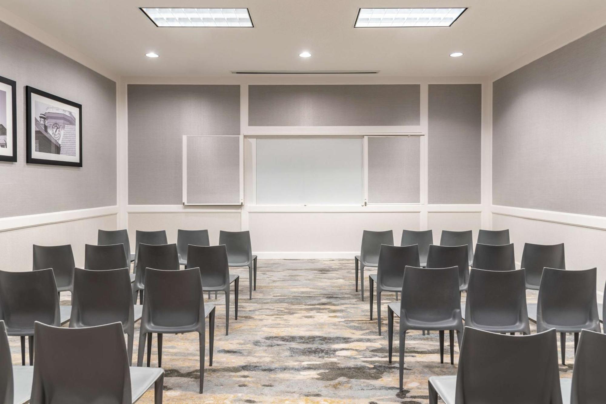 Hilton Alexandria Mark Center Εξωτερικό φωτογραφία