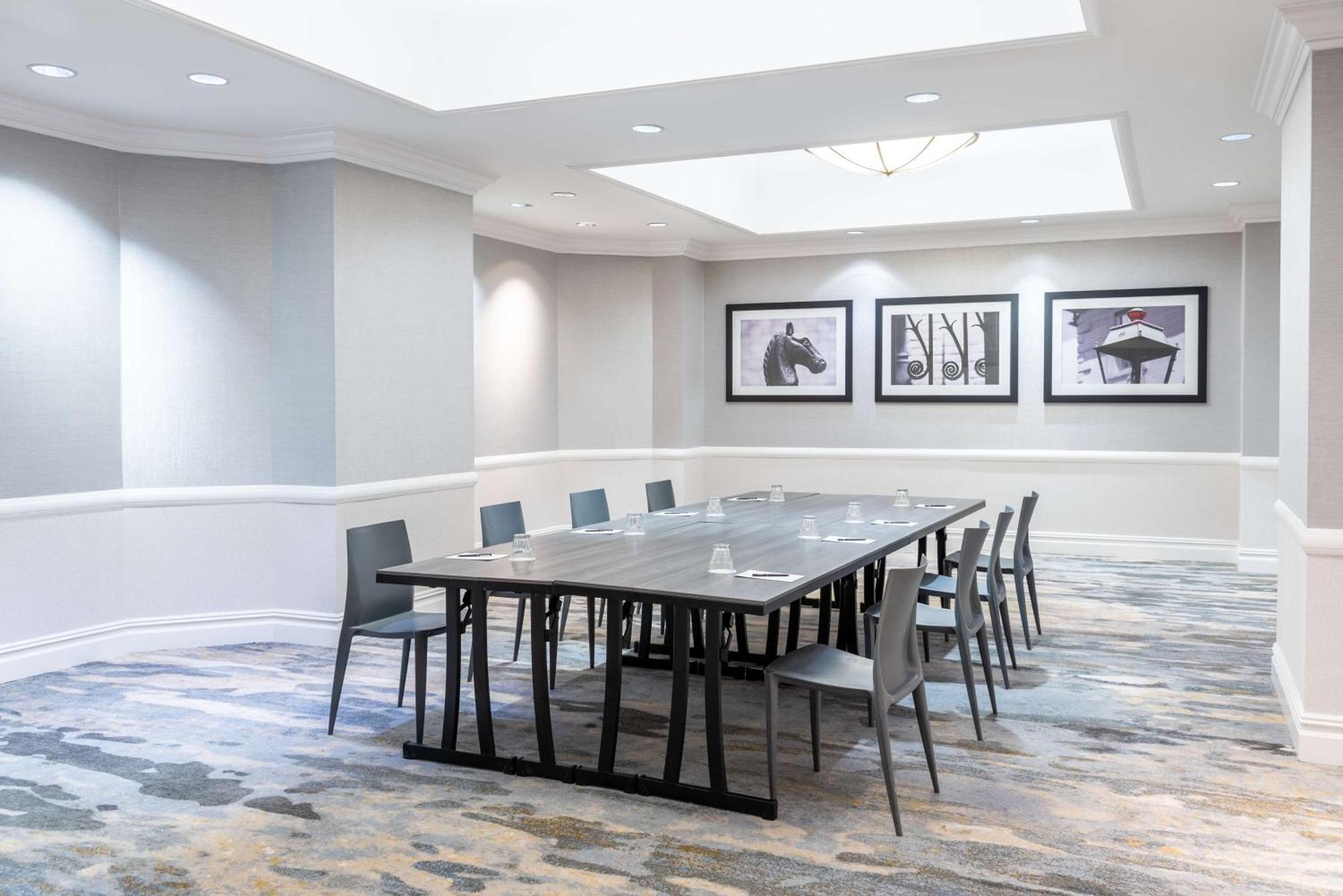 Hilton Alexandria Mark Center Εξωτερικό φωτογραφία