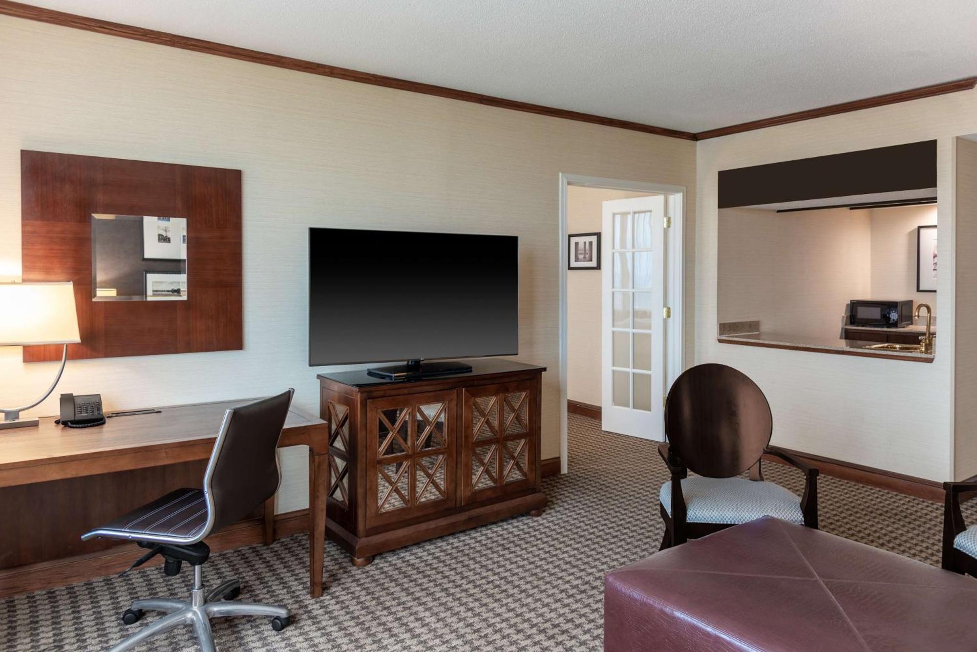 Hilton Alexandria Mark Center Εξωτερικό φωτογραφία
