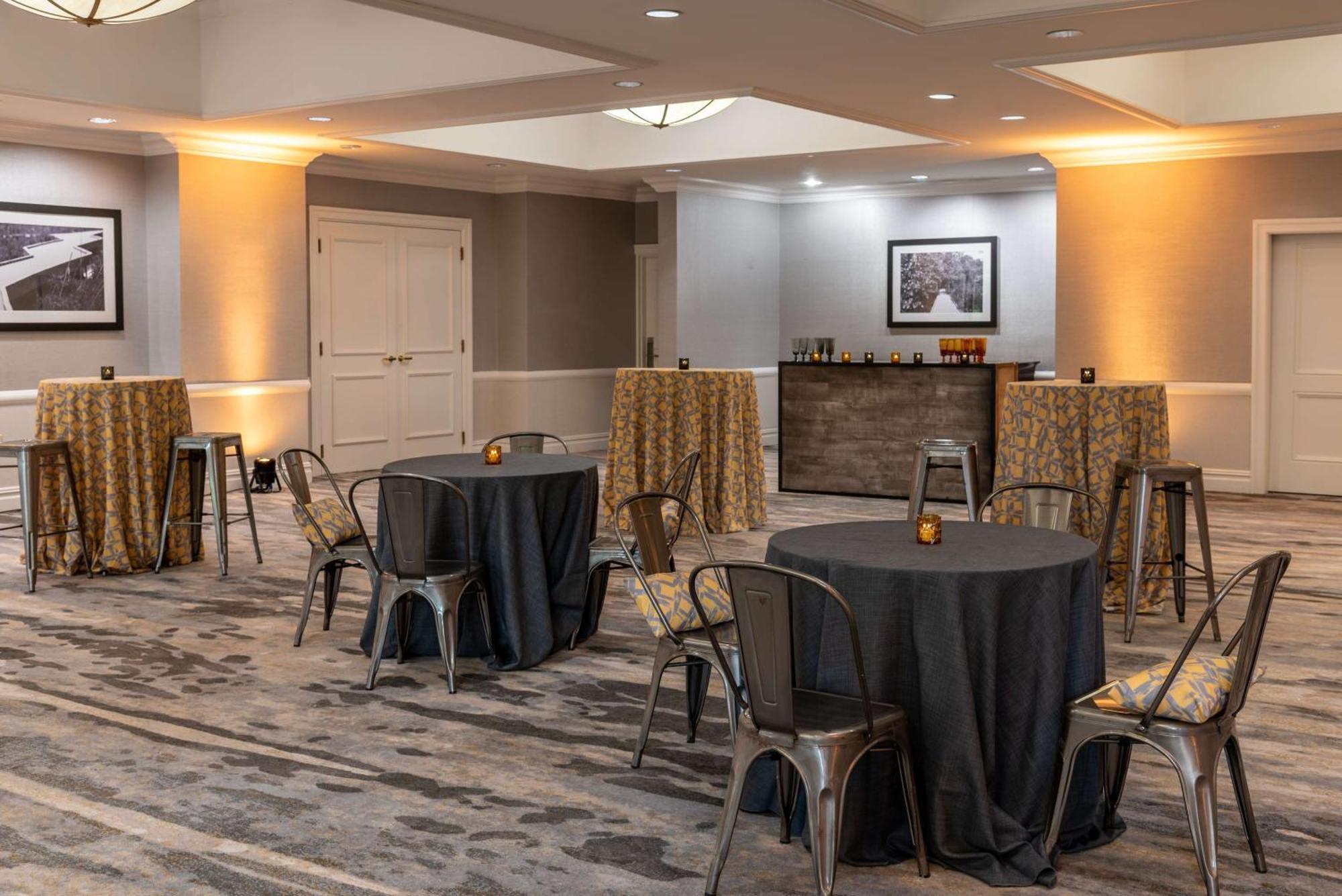 Hilton Alexandria Mark Center Εξωτερικό φωτογραφία