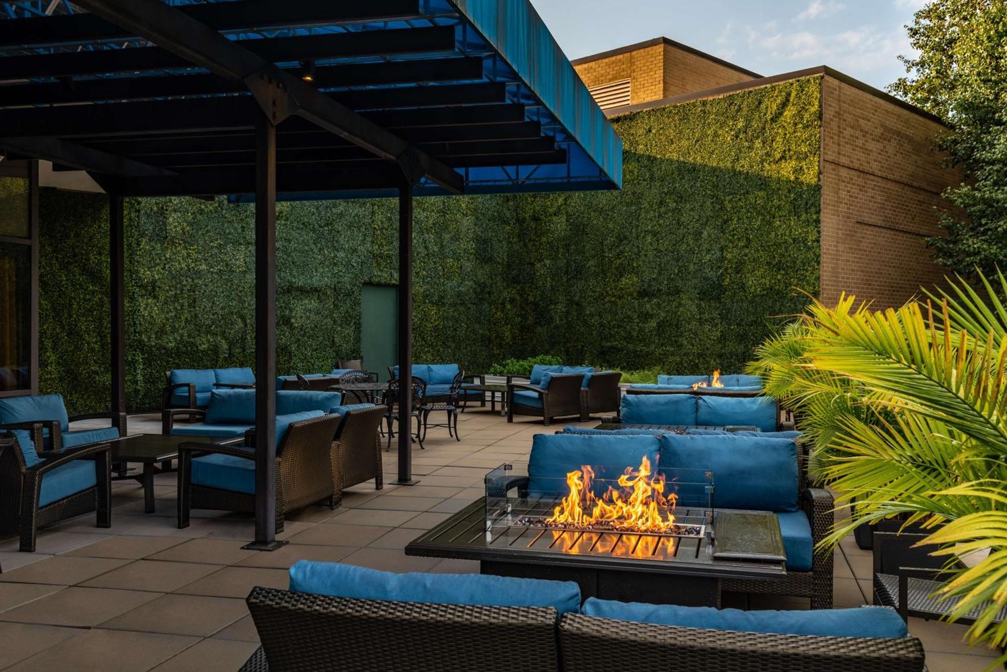 Hilton Alexandria Mark Center Εξωτερικό φωτογραφία